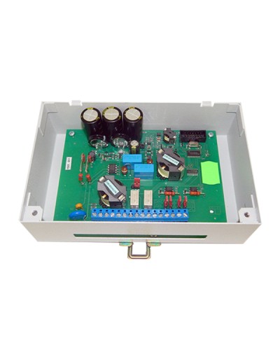 Блок распределения управления и сопряжения Тромбон БРУ-М30Д в Петропавловске-Камчатском Системы оповещения и управления эвакуацией Pintop.ru