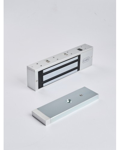 R-Lock RL-EM500-LSS - Электромагнитный замкок, 500кг, DC12/24B, цвет серебристый сатинированный алюминий RAL 7047, два датчика втроены в корпус замка: датчик Холла и магнито-контактный датчик в Петропавловске-Камчатском Электромагнитные замки Pintop.ru