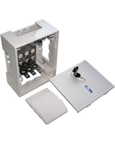 Коробка распределительная на 3 плинта TWT-DB10-3P в Петропавловске-Камчатском Боксы для автоматов Pintop.ru