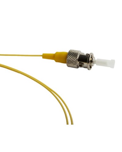 Пигтейл одномодовый оптический SM 9/125 (OS2), ST/APC, 1 м, LSZH Hyperline FPT-B9-9-ST/AR-1M-LSZH-YL в Петропавловске-Камчатском Пигтейлы Pintop.ru