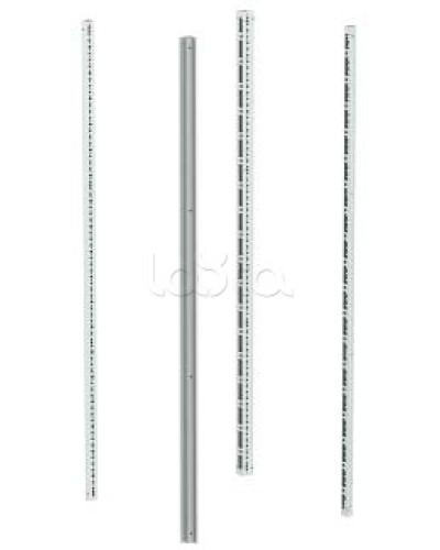 Стойки вертикальные 1800 мм, без доп. креплений (4 шт/уп) DKC R5KMN18 в Петропавловске-Камчатском Аксессуары для стоек и шкафов Pintop.ru
