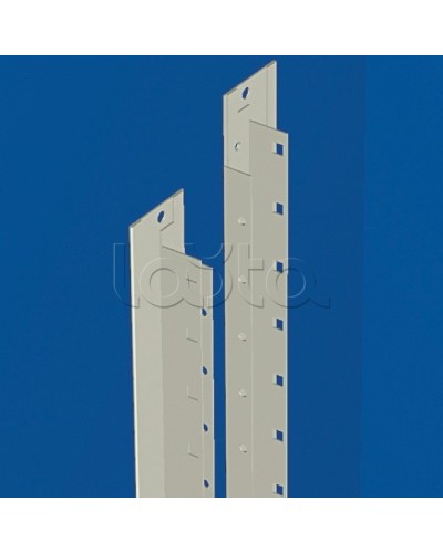 Стойки вертикальные, для установки панелей, для шкафов В=2200мм, 1 упаковка - 2шт. DKC R5TE22 в Петропавловске-Камчатском Аксессуары для стоек и шкафов Pintop.ru