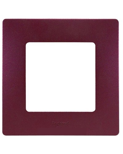 Рамка 1 пост Etika сливовый Legrand 672561 в Петропавловске-Камчатском Аксессуары для кабель-канала Pintop.ru